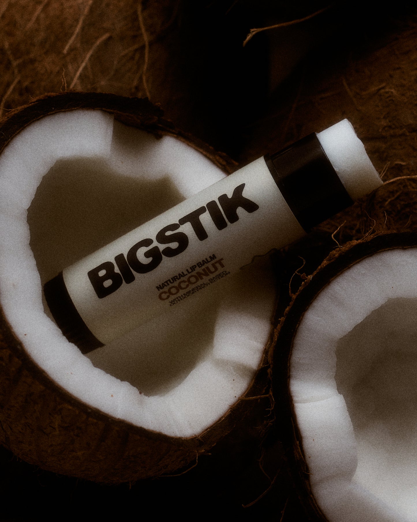 OVERSIZED LIP BALM